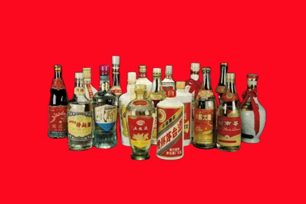 吐鲁番回收十八老酒.jpg